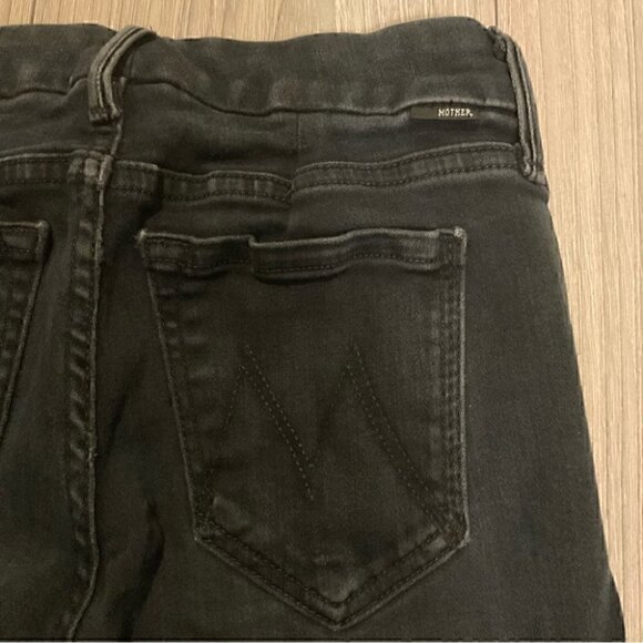 MOTHER Looker Ankle Fray Blackbird Wash Jeans Size 24 - Picture 4 of 6